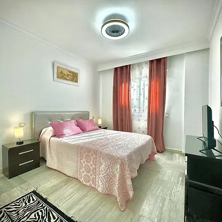Apartment Milla De Oro W Pool & Garden By Homing Marbella